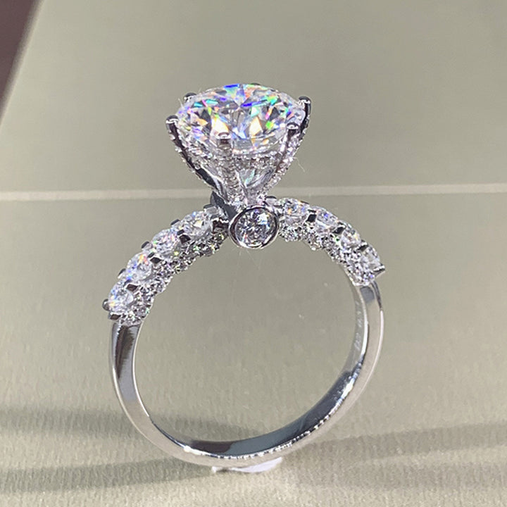 Light Luxury Sterling Silver Diamond-Embedded Brilliant Star Women's Ring