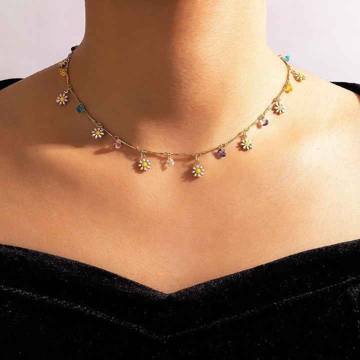 Enamel Painted Daisy Flower Necklace for Women