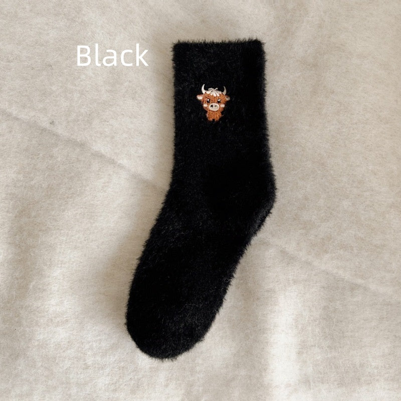 🔥Women's Cute Warm Highland Cow Embroidered Plush Socks