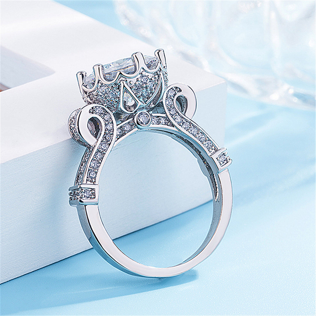 Palace Pattern Center Stone Ring (Women's Luxury Vintage Style)