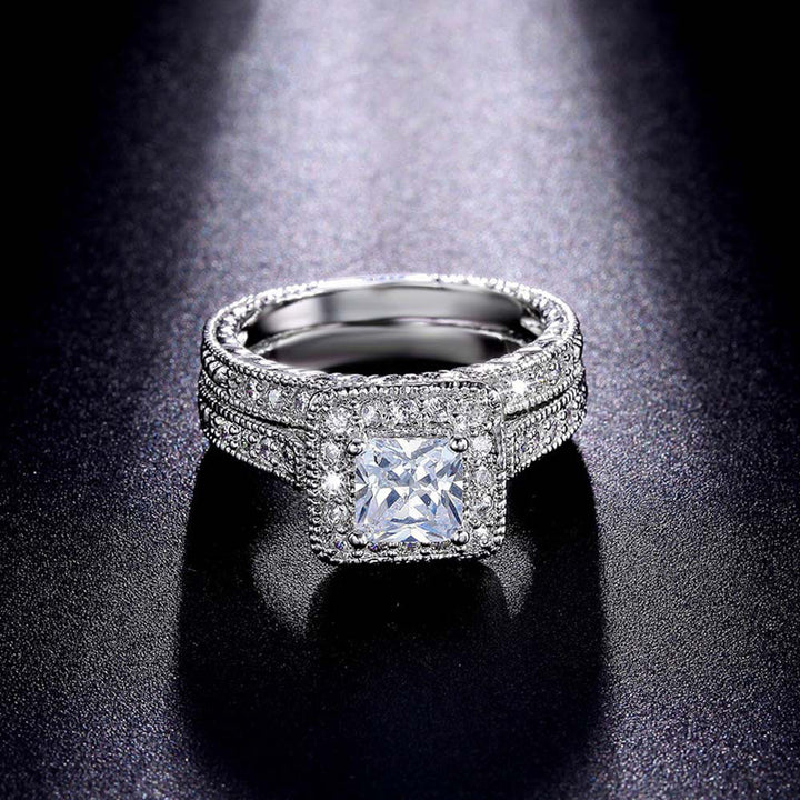 Silver-Plated Square Zircon Couple Rings – Fashion Luxury Set