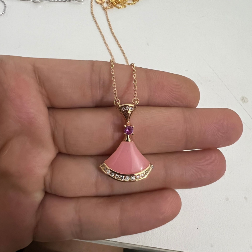 Luxury Skirt Shape Fan Necklace Set (High-End Pavé Gemstone Choker)