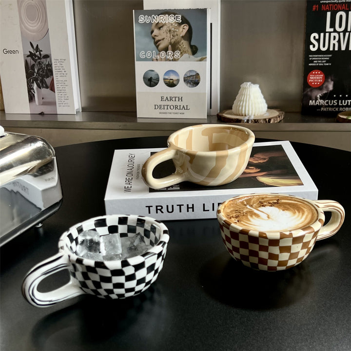 Checkerboard Pattern Retro Ceramic Mug (Niche Art Style Series)
