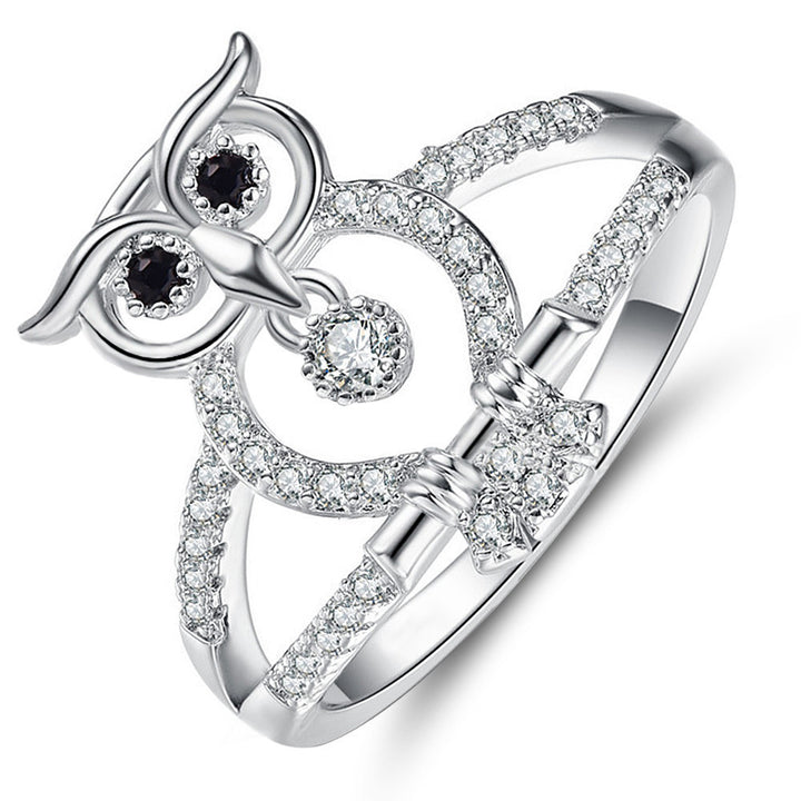 Playful Owl Pavé Ring (Luxury Vintage Whimsical Band)