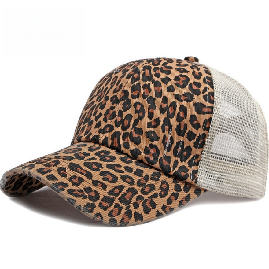 Vintage Distressed Patchwork Mesh Trucker Hat, Breathable Adjustable Curved Brim Baseball Cap for Men & Women