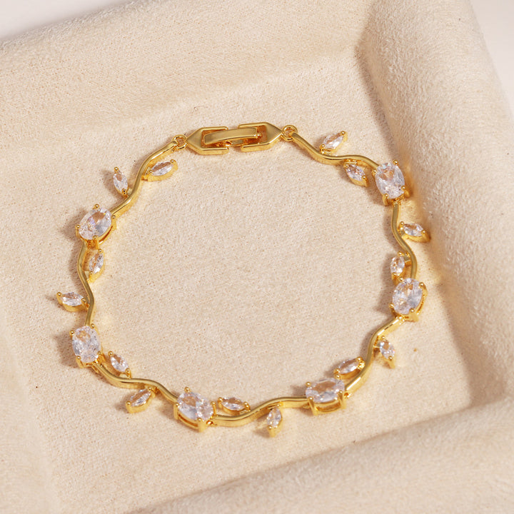 Colored Gem Vine Bracelet (Light Luxury Romantic Style)