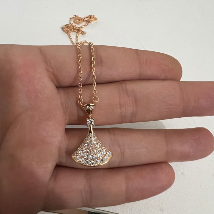 Luxury Skirt Shape Fan Necklace Set (High-End Pavé Gemstone Choker)