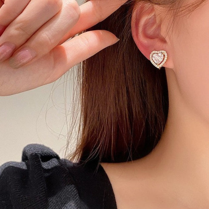 S925 Silver Heart Halo Diamond Stud Earrings, Luxury Heart Shape Paved Earrings in Gold & Silver Two Tones