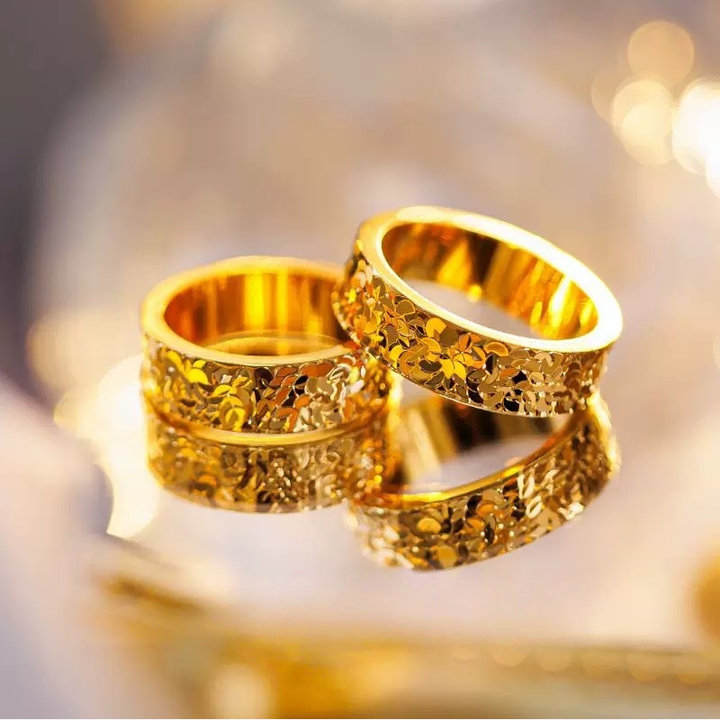 Sparkly Gold Confetti Wide Band Ring (Luxury Statement Ring)