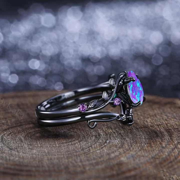 Black‑Plated Teardrop Opal Vine‑Shaped Ring With Purple Diamond