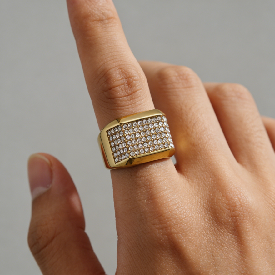 Hip-Hop Square Pavé Ring (Street Style Unisex Statement Band)