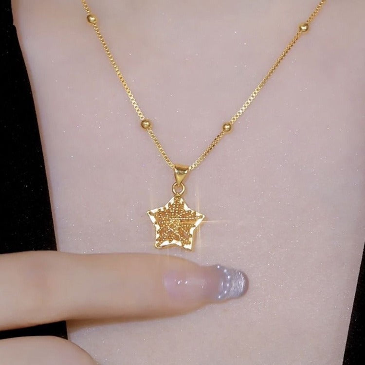 Gold Wire-Woven 3D Star Pendant Necklace (Delicate Luxury Choker)