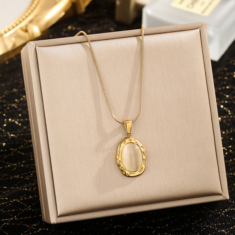 Textured Cat's Eye Pendant Necklace (Light Luxury Niche Vintage Necklace)