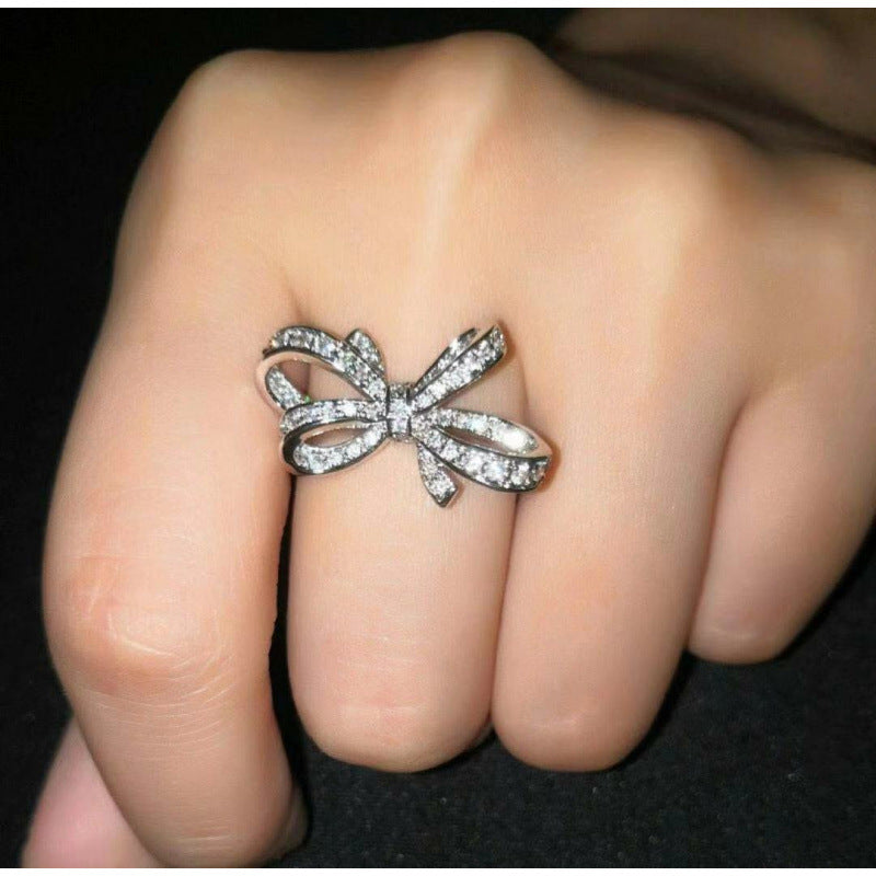 Pavé diamond Bow Ring (Luxury Gentle Sweetheart Statement Band)