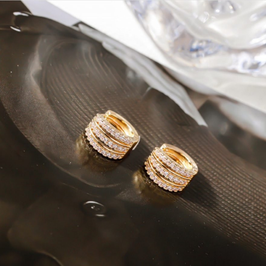 Multi‑Row Pave‑Set C‑Shape Huggie S925 Silver Earrings