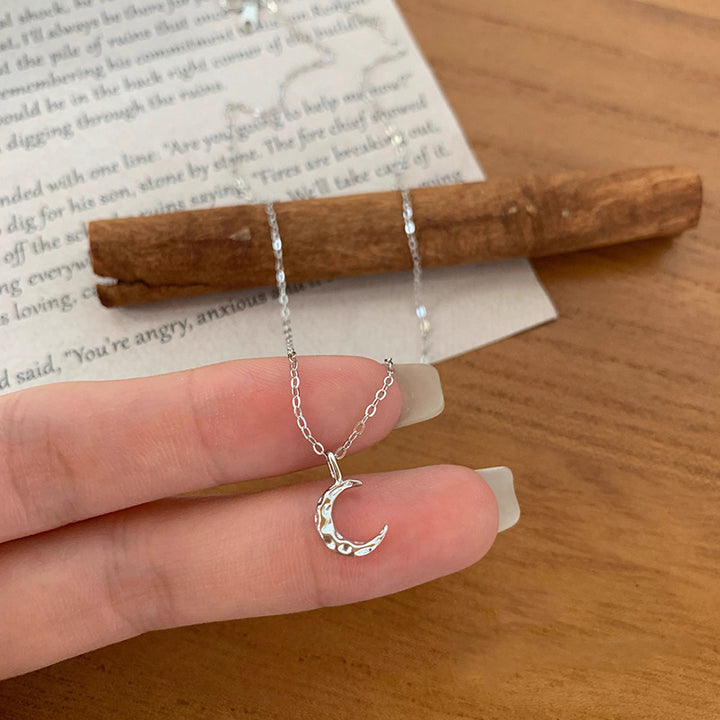 Textured Mini Moon Choker Set (Light Luxury Niche Fresh Necklace)