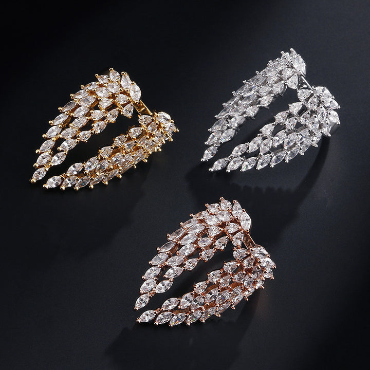 Full‑Paved V‑Shaped Wing Open Ring, 3‑Color Options