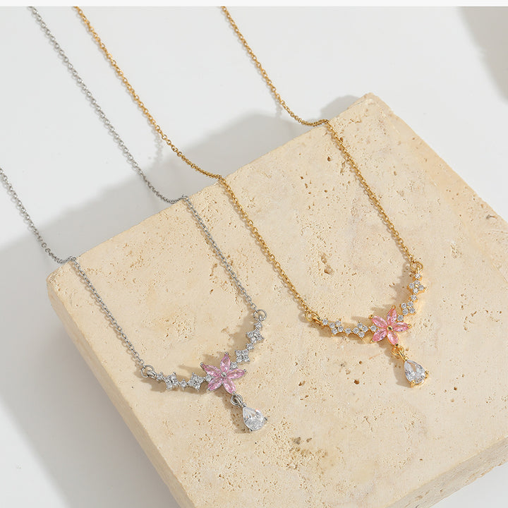Cherry Blossom Drop Diamond Necklace (Luxury Sweetheart Clavicle Chain)