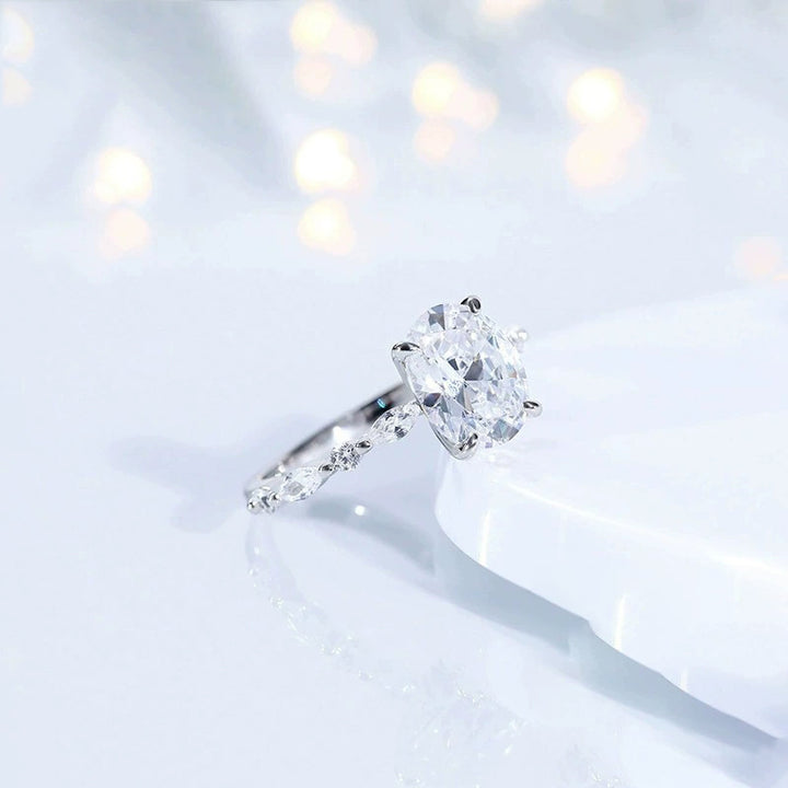 925 Silver Oval 8×10mm 3-Carat 5A Zircon Engagement Ring for Women