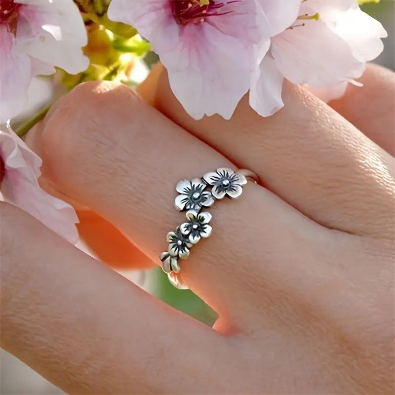 Vintage Antiqued Four Plum Blossom Ring, Forest-style Retro Silver Band