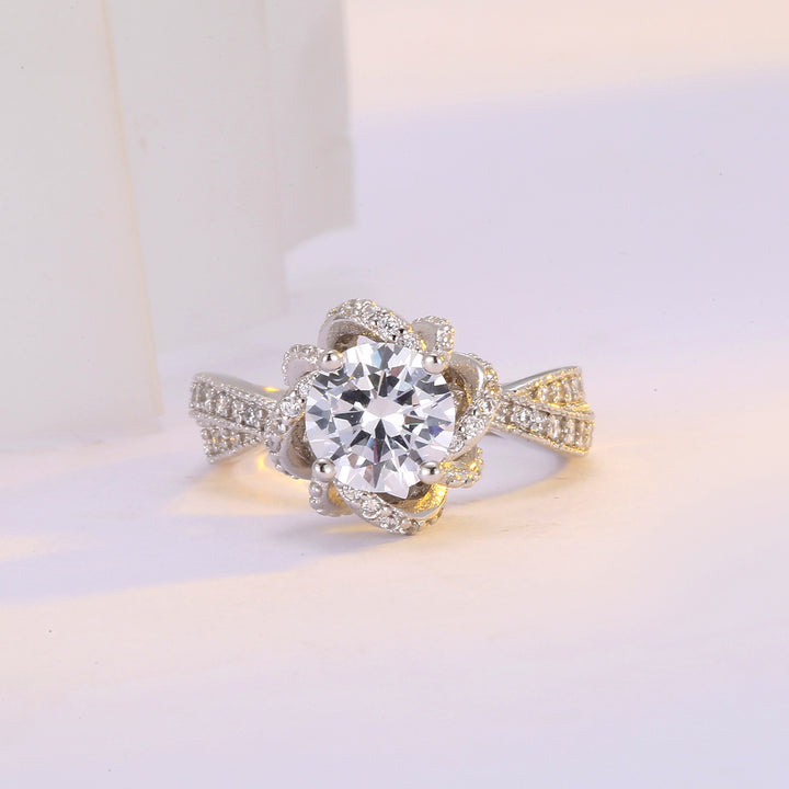 Intertwined Halo Center Stone Ring (Light Luxury Niche Romantic Band)