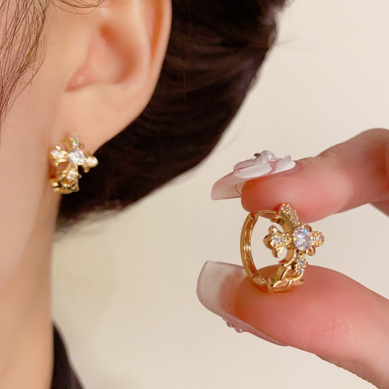 Vintage Cross Pavé Huggie Earring Set (Light Luxury Niche Edgy Earrings)