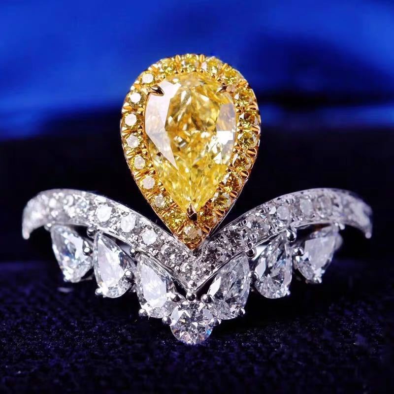 Crown Teardrop Diamond Statement Ring (Luxury Engagement-Style Band)