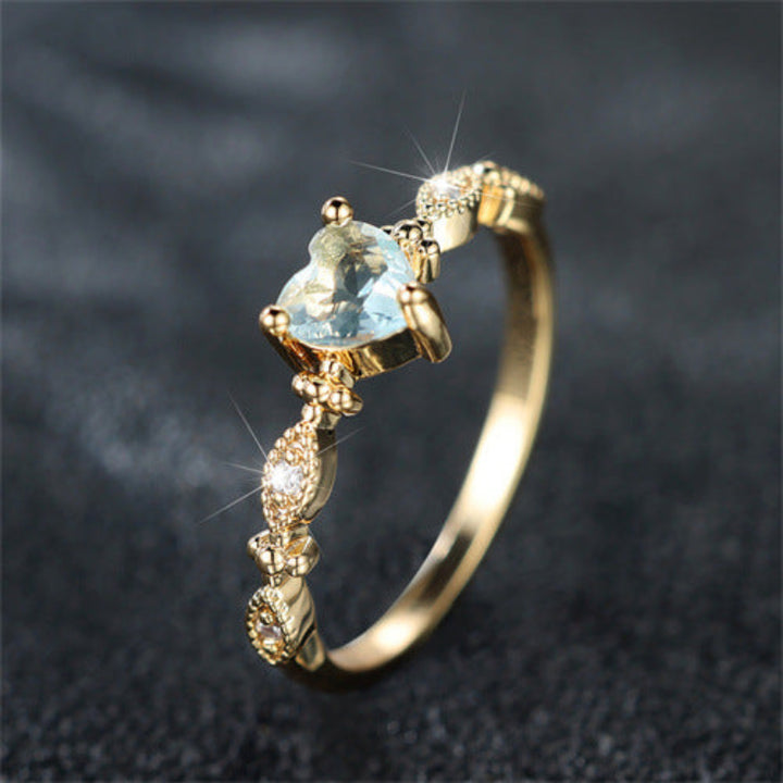 Vintage Lace Heart Light Blue Diamond Thin Ring, French Light Luxury Heart Gem Band