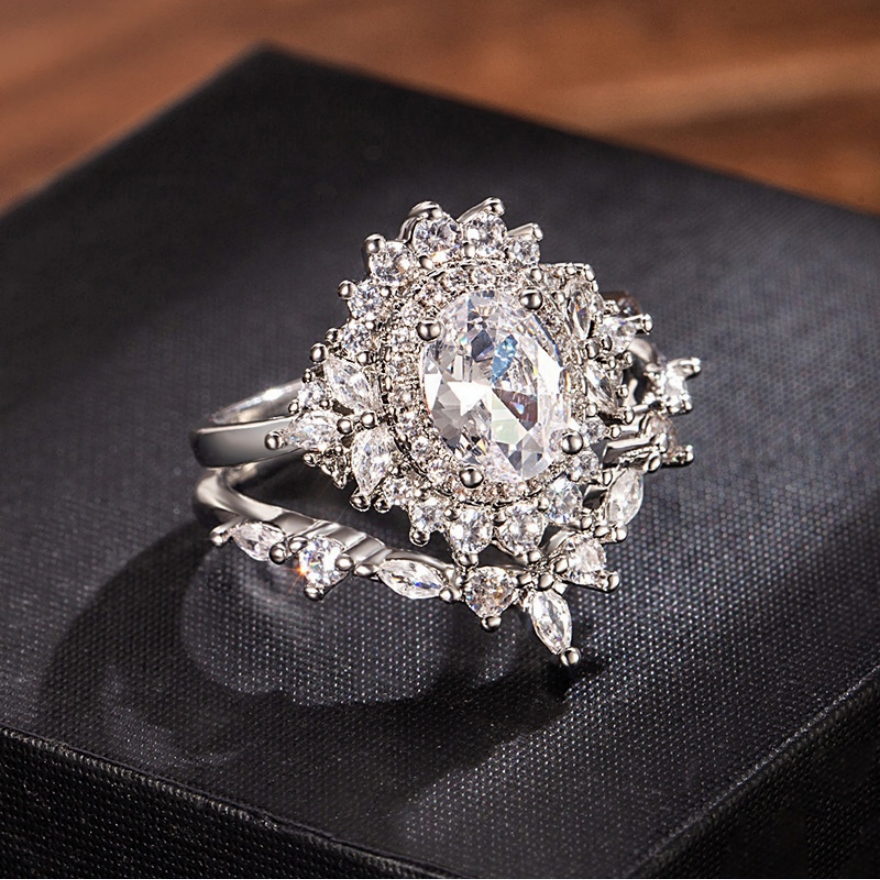 Oval‑Center‑Stone Sunflower Halo Stackable Ring Set