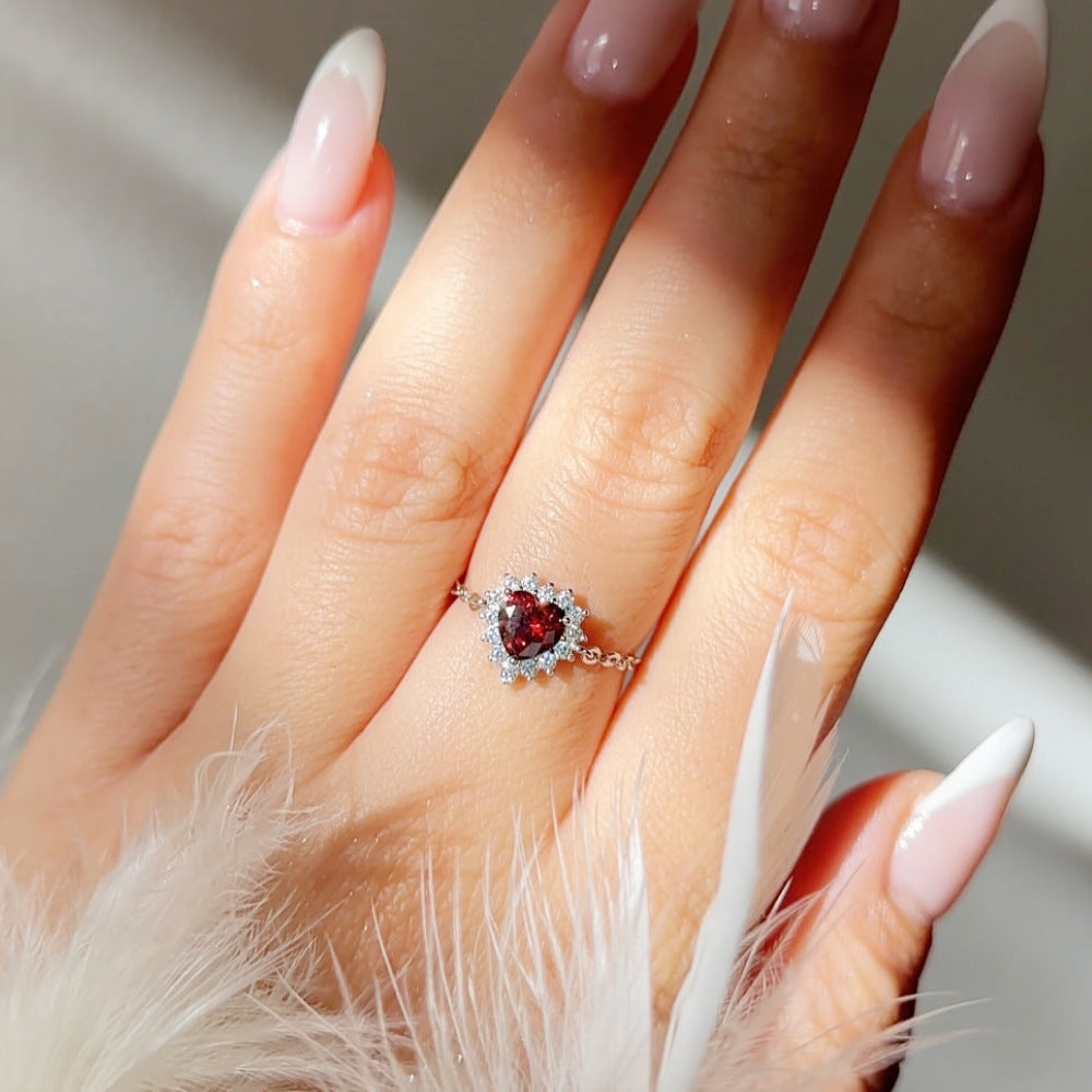 Elegant Ocean Heart Adjustable Chain Ring for Women — Vintage Chic Design