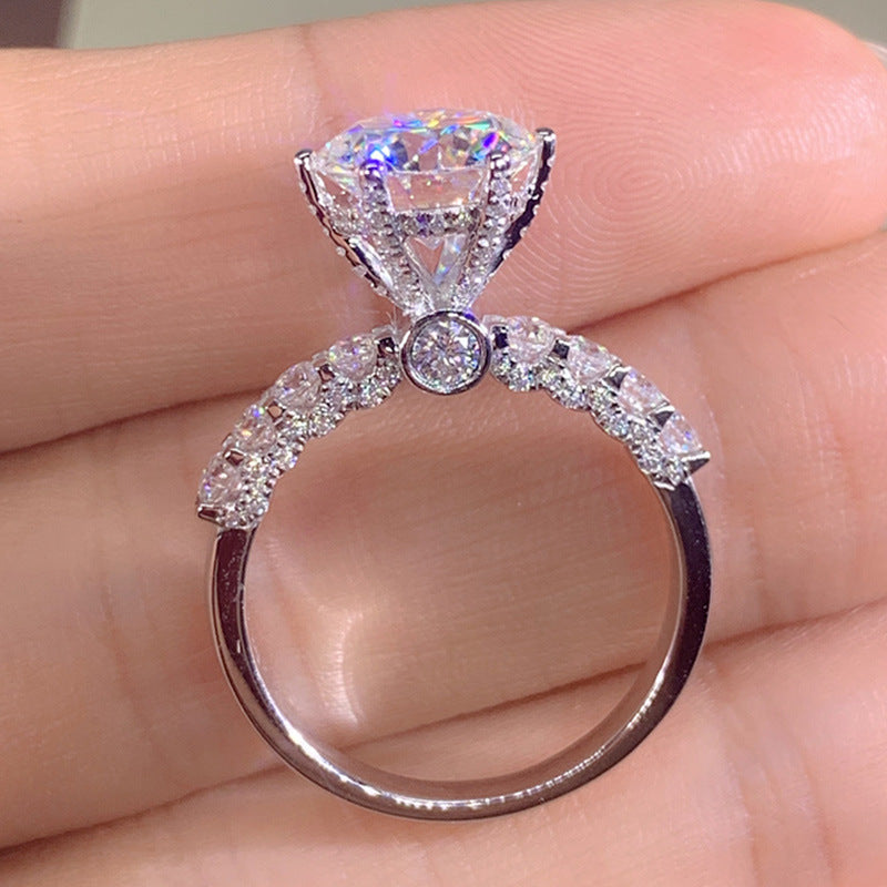 Light Luxury Sterling Silver Diamond-Embedded Brilliant Star Women's Ring