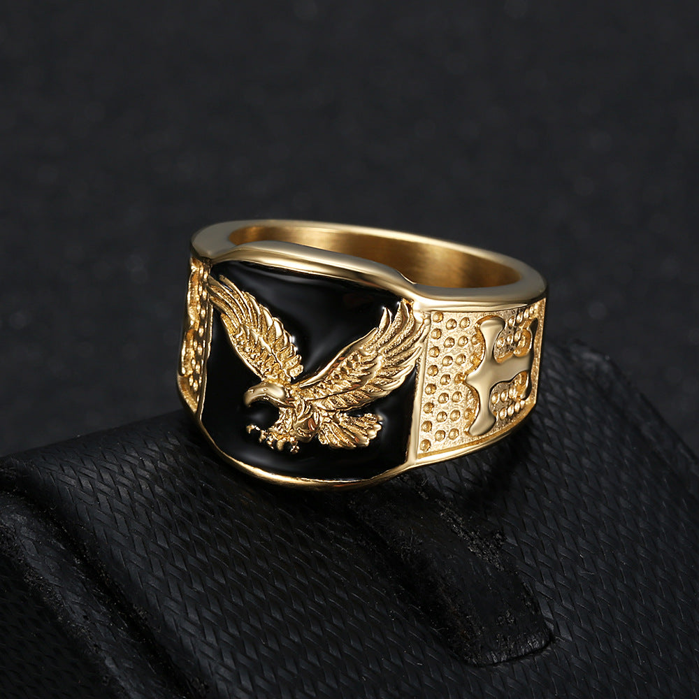 Hip-Hop 18K Gold Flying Eagle Bold Men's Ring (Black-Gold Contrast Style)