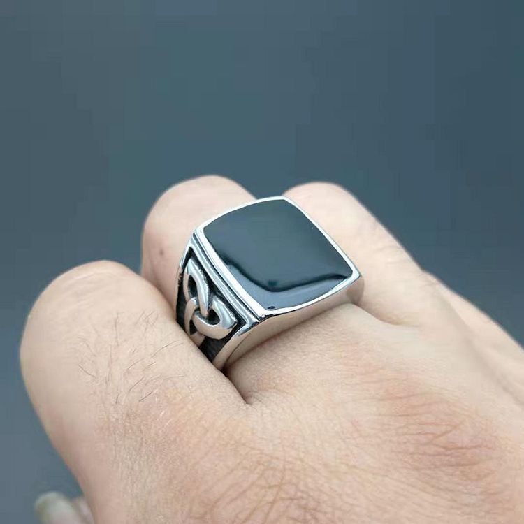 Retro Viking Celtic Knot Enamel Men's Ring