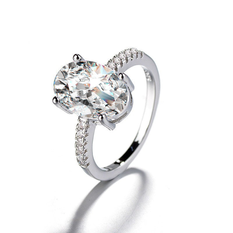 Oval Center Stone Halo Diamond Ring (Light Luxury Ritual Style Series)