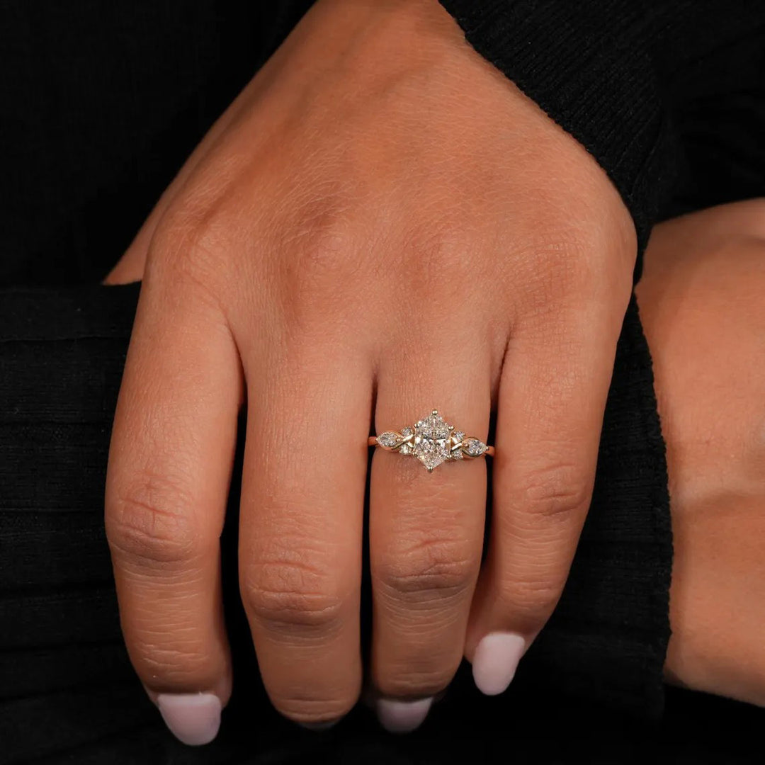 Kite-Cut Diamond Vine Carving Ring (Vintage Luxury Ritual Style)