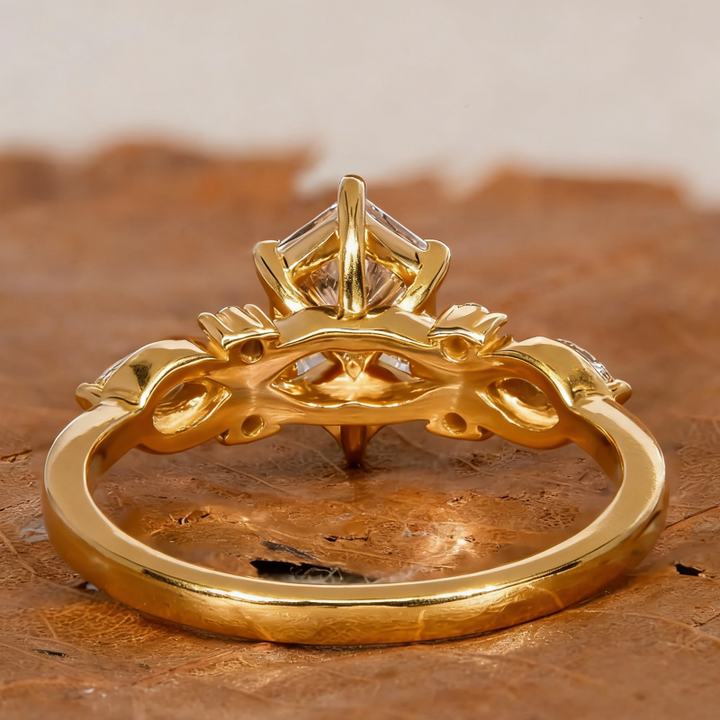Kite-Cut Diamond Vine Carving Ring (Vintage Luxury Ritual Style)