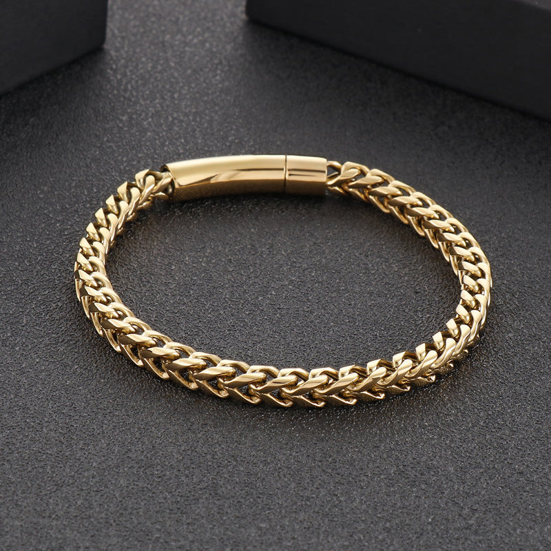 Trendy Hip-Hop Titanium Steel Round Dragon Bone Chain Bracelet