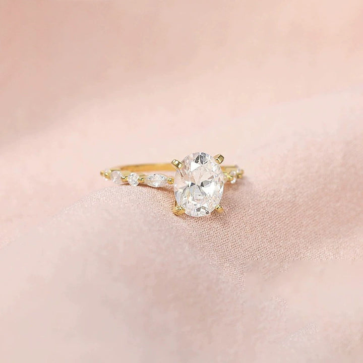 925 Silver Oval 8×10mm 3-Carat 5A Zircon Engagement Ring for Women