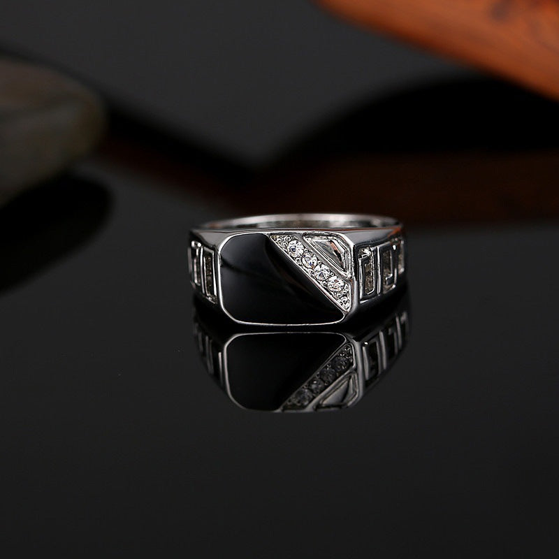 Titanium Steel Geometric Black Face Diamond-Embedded Men's Ring (Light Luxury Business Style)