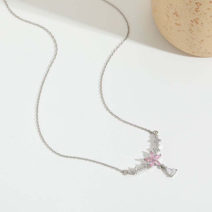 Cherry Blossom Drop Diamond Necklace (Luxury Sweetheart Clavicle Chain)