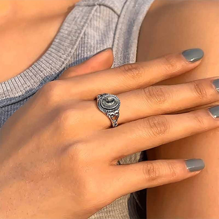 Vintage Sun‑Moon Print Open‑work S925 Sterling Silver Ring