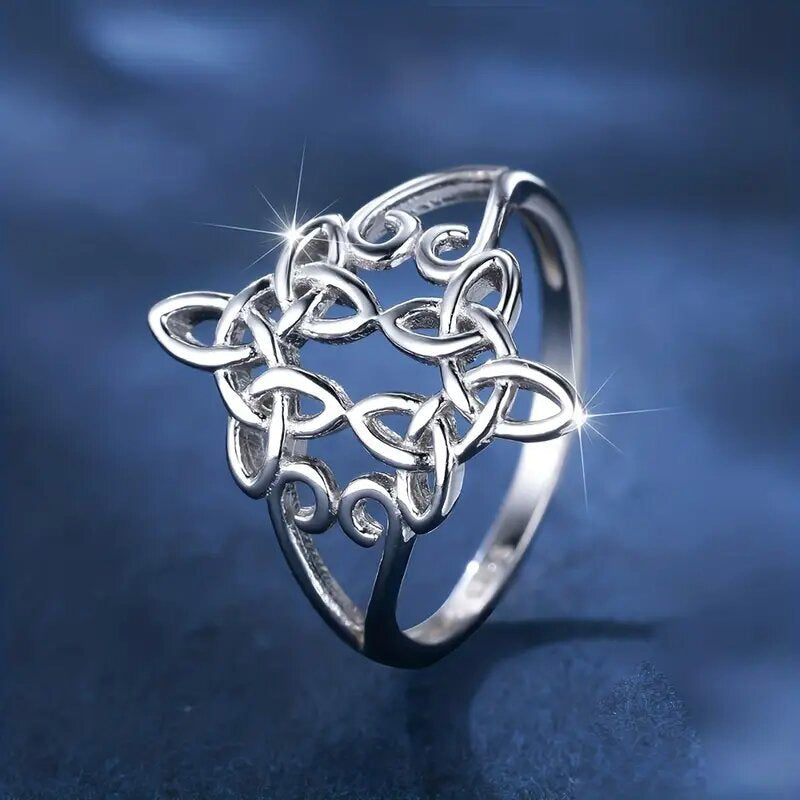 Celtic Knot Openwork Ring (Vintage Style Women's Band)