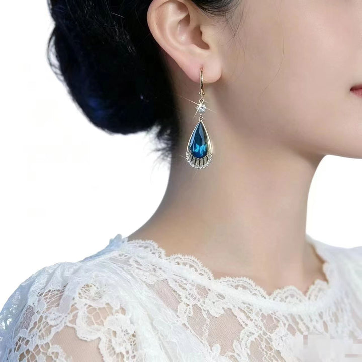Hollow Fan-shaped Teardrop Diamond Hook Earrings, Luxury Long Dangle Earrings, Two Colors Available