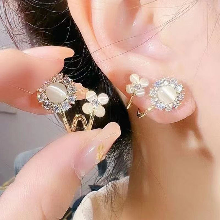 W-shaped Curve Cat's Eye Flower S925 Silver Stud Earrings, Minimalist Inlaid Diamond Dual Floral Earrings