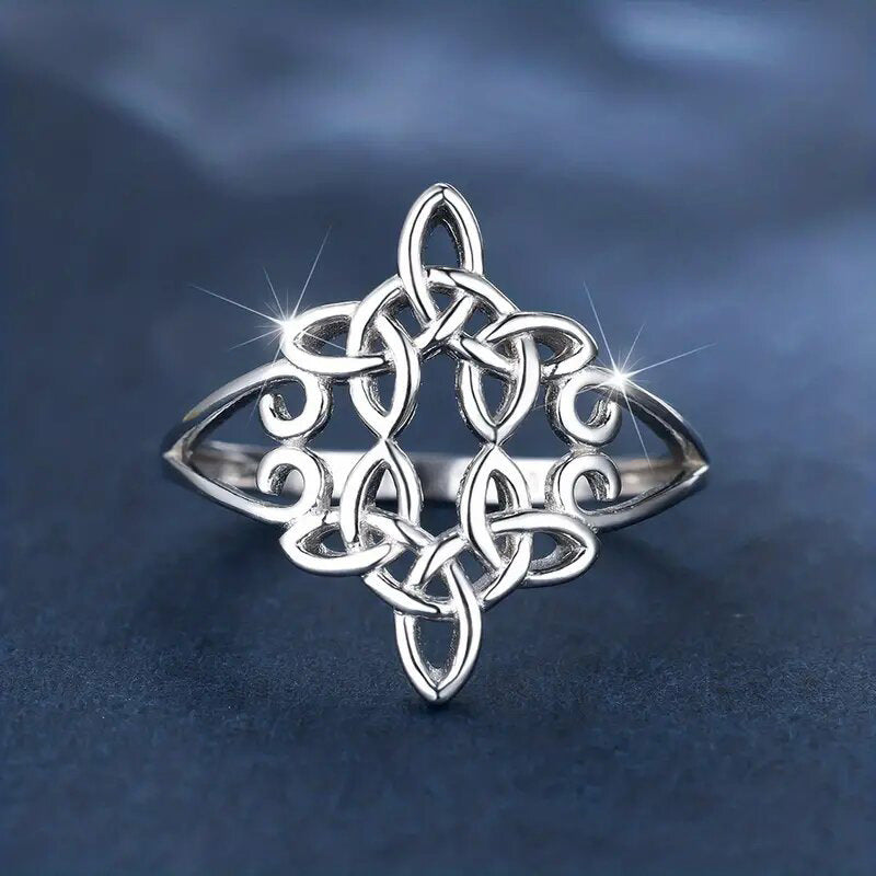 Celtic Knot Openwork Ring (Vintage Style Women's Band)