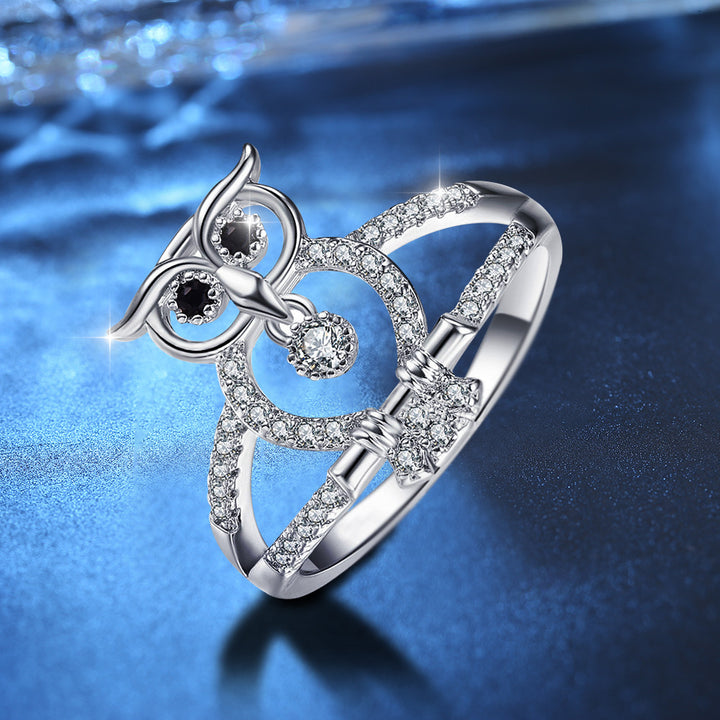 Playful Owl Pavé Ring (Luxury Vintage Whimsical Band)