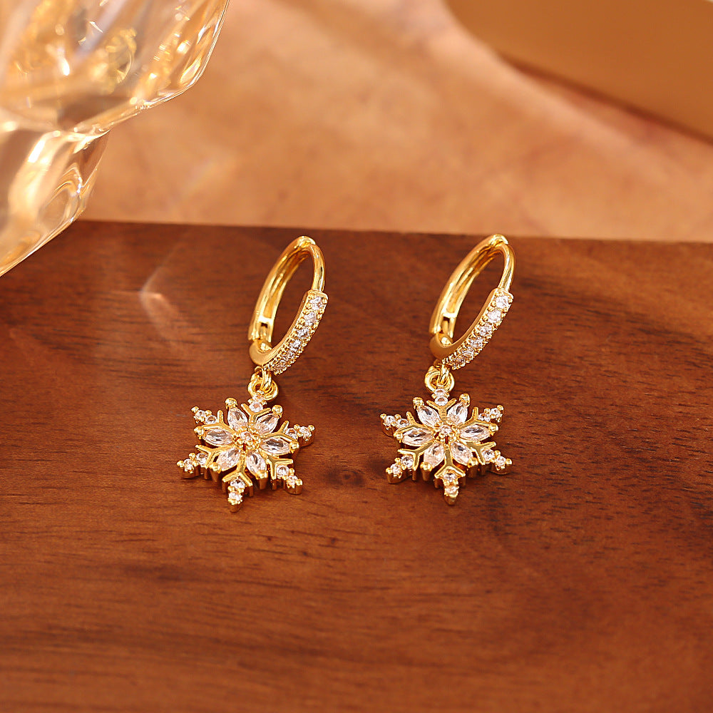 "First Snow Letter" Gold Snowflake Huggie Earrings (French Luxury Fall/Winter Jewelry)