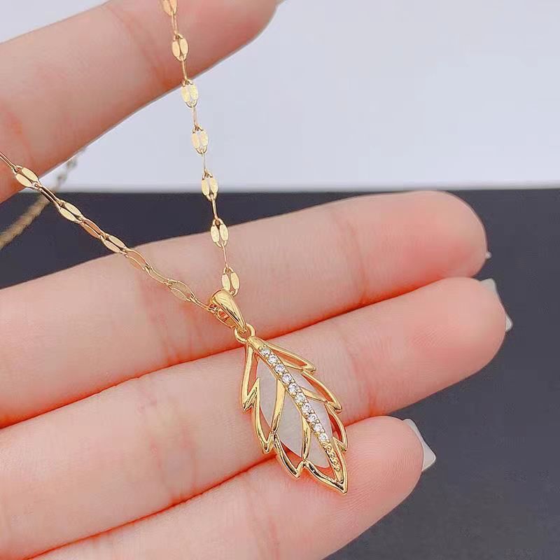 Golden Leaf Gemstone Set (Light Luxury Niche Fresh Earrings + Necklace)