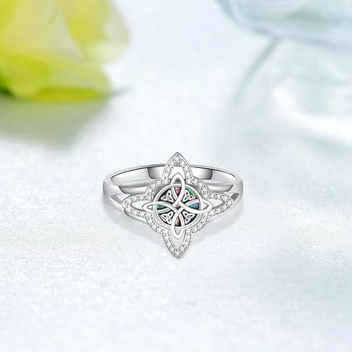 Celtic Knot Starburst Gemstone Ring (Light Luxury Niche Vintage Band)