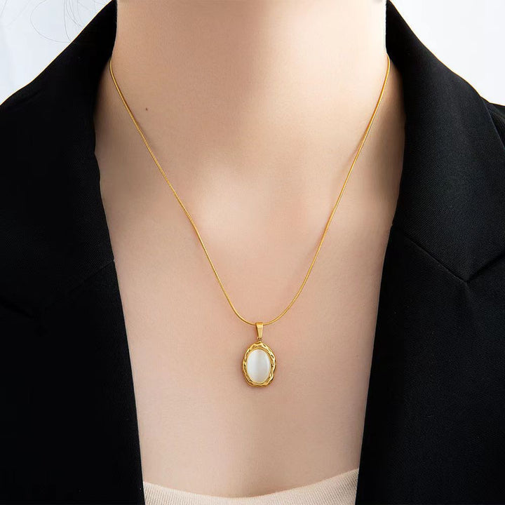 Textured Cat's Eye Pendant Necklace (Light Luxury Niche Vintage Necklace)